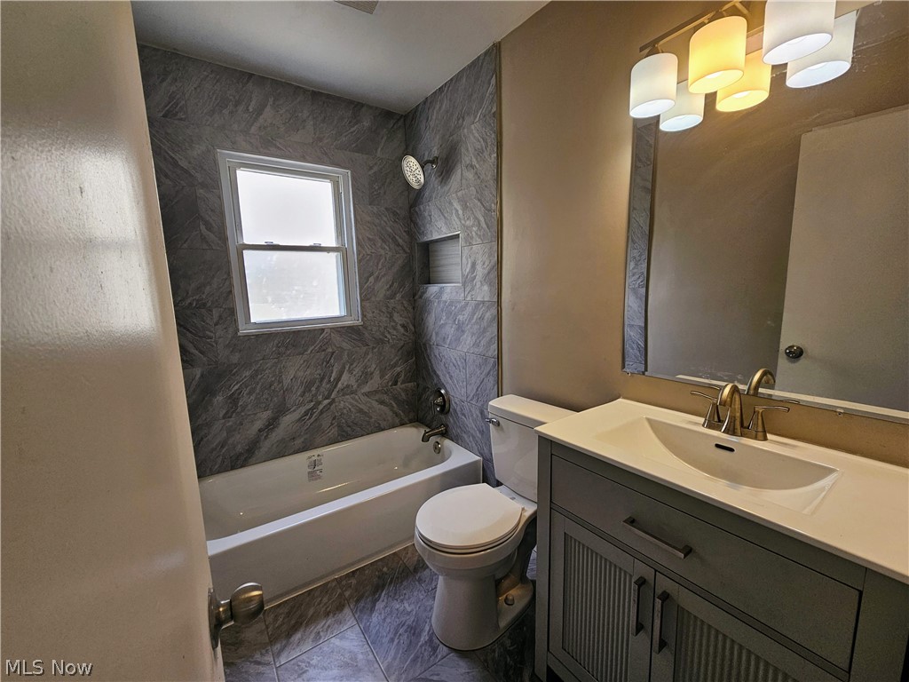 13508 Oakview Boulevard Garfield Heights OH 44125