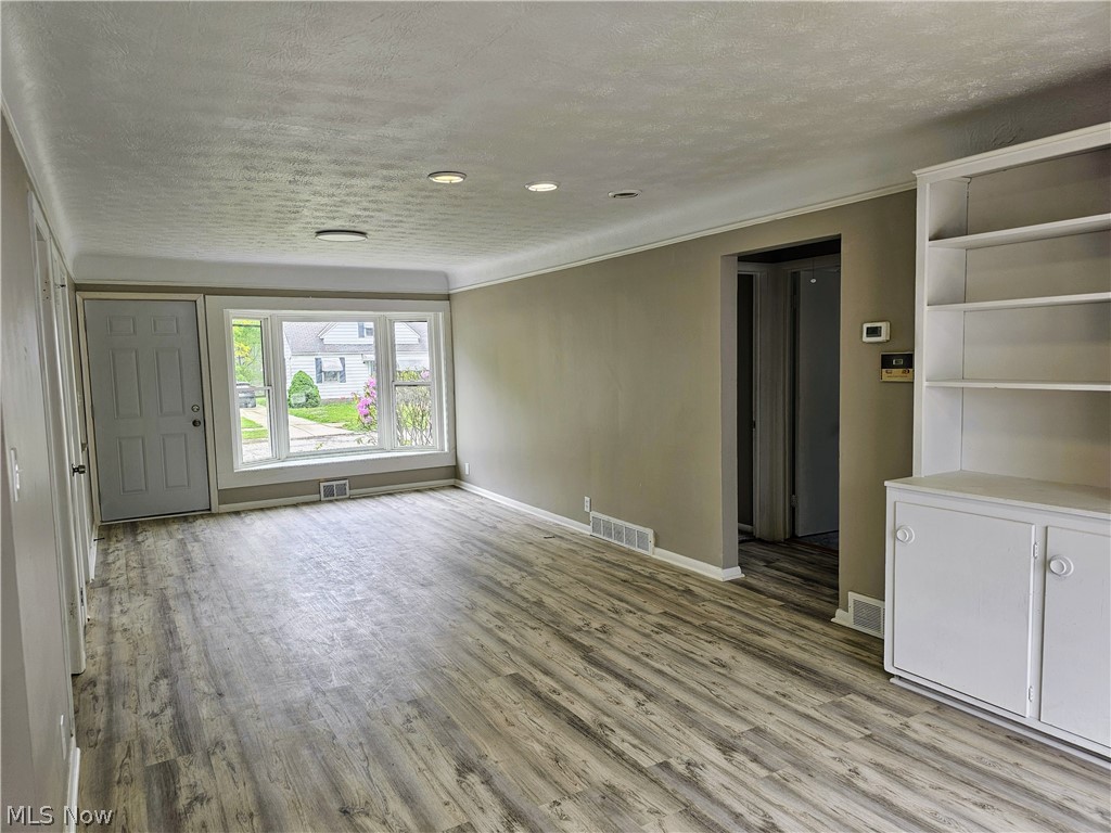 13508 Oakview Boulevard Garfield Heights OH 44125
