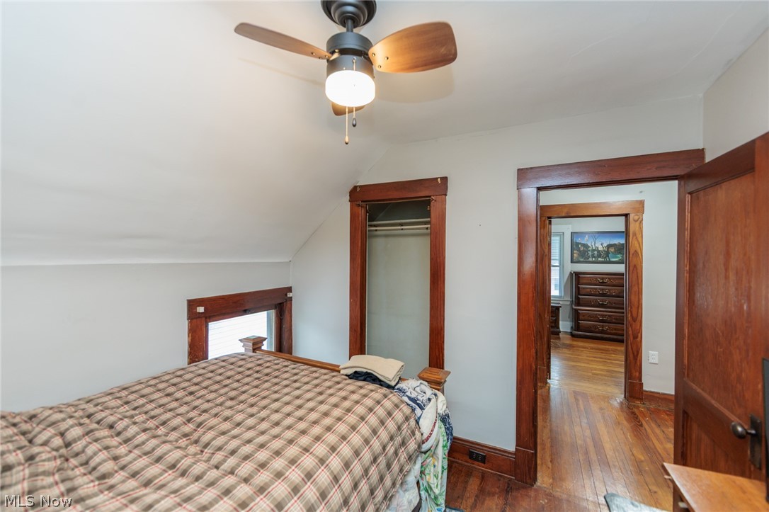 4318 Bucyrus Avenue Cleveland OH 44109