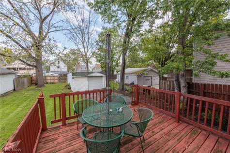 4318 Bucyrus Avenue Cleveland OH 44109