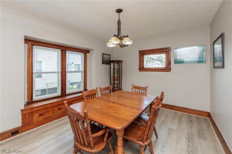 4318 Bucyrus Avenue Cleveland OH 44109