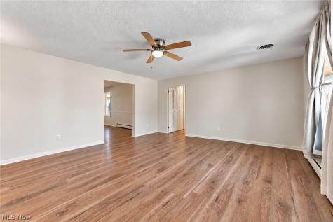 412 High Meadow Road Amherst OH 44001