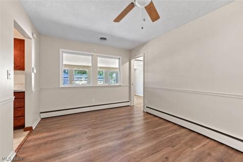 412 High Meadow Road Amherst OH 44001