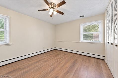 412 High Meadow Road Amherst OH 44001