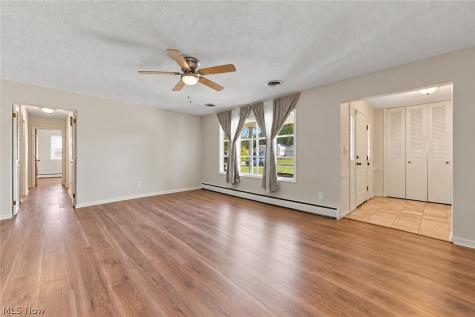 412 High Meadow Road Amherst OH 44001