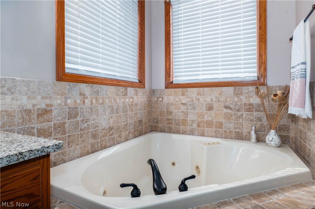 407 31st Street SW Barberton OH 44203