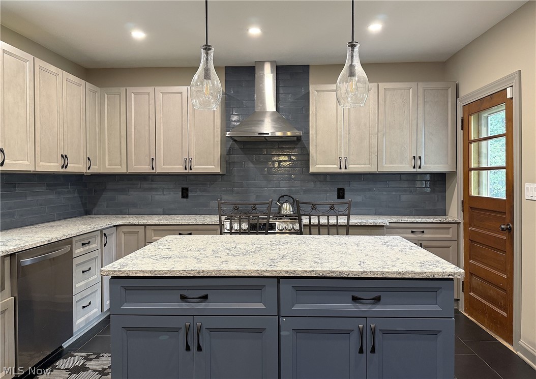 10990 Mayfield Road Chardon OH 44024