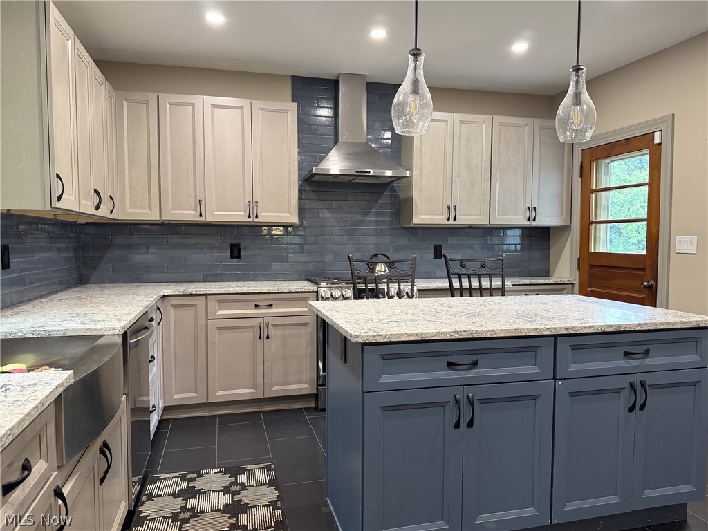 10990 Mayfield Road Chardon OH 44024