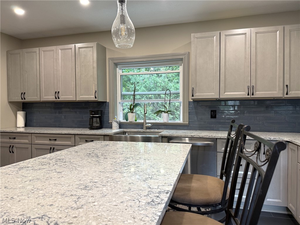 10990 Mayfield Road Chardon OH 44024