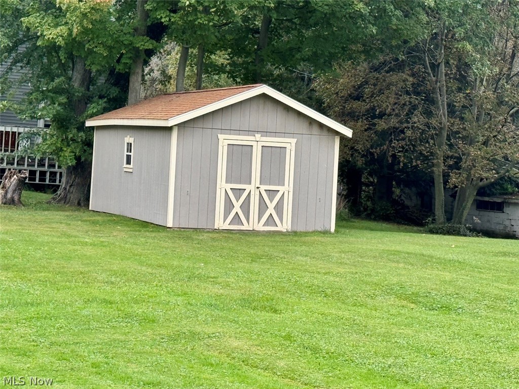 5819 Hillcrest Avenue Ashtabula OH 44004