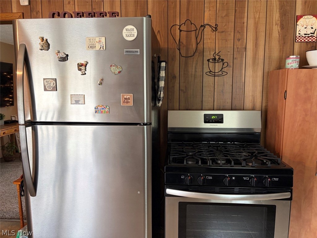 5819 Hillcrest Avenue Ashtabula OH 44004