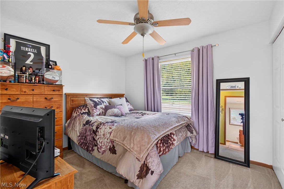 3014 Harmont Avenue NE Canton OH 44705