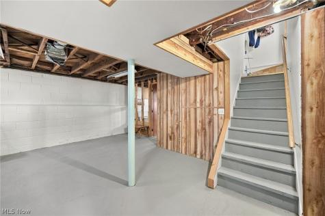 29808 Robert Street Wickliffe OH 44092