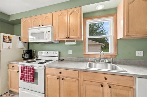 29808 Robert Street Wickliffe OH 44092