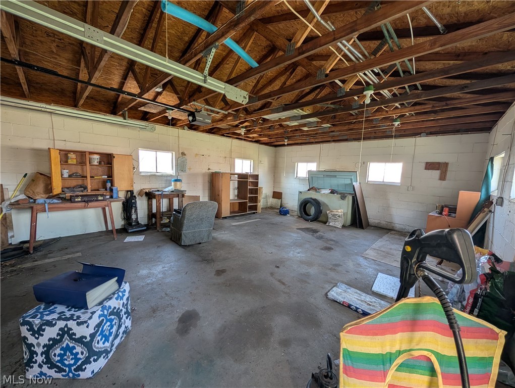 218 S Lawn Drive Newcomerstown OH 43832