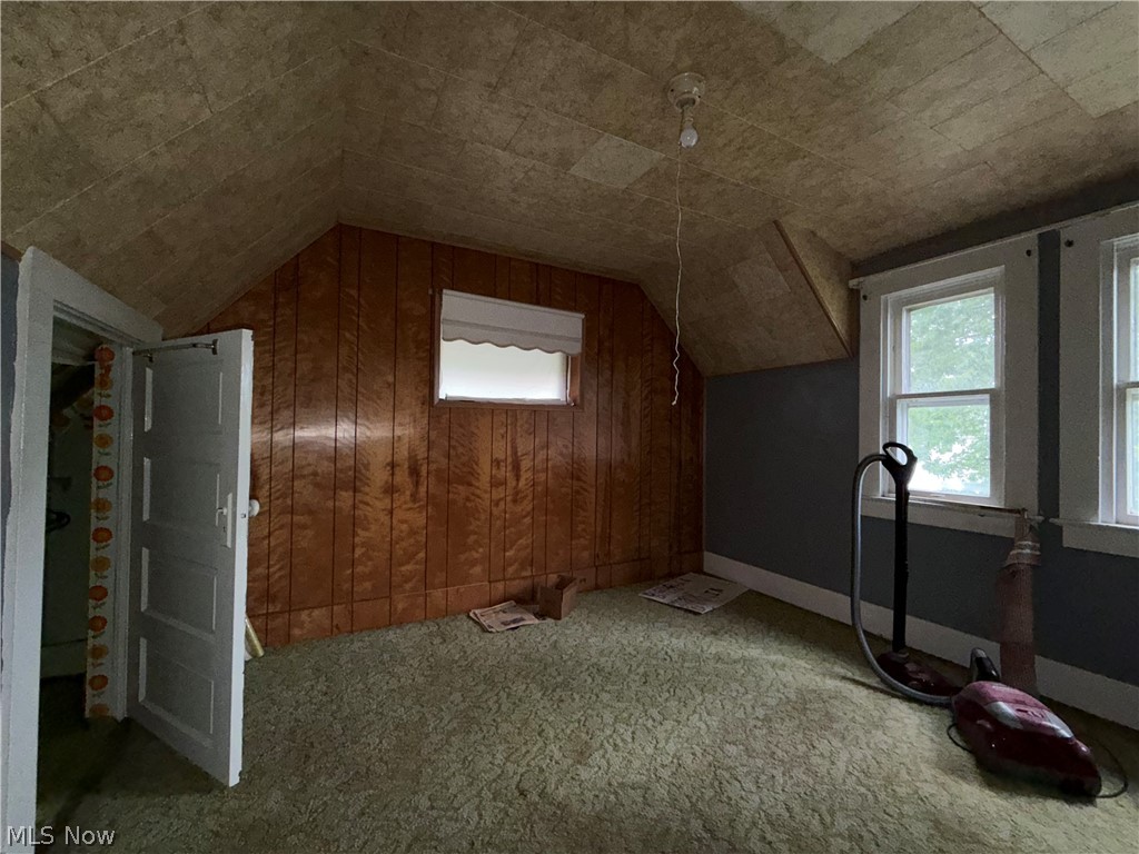 218 S Lawn Drive Newcomerstown OH 43832