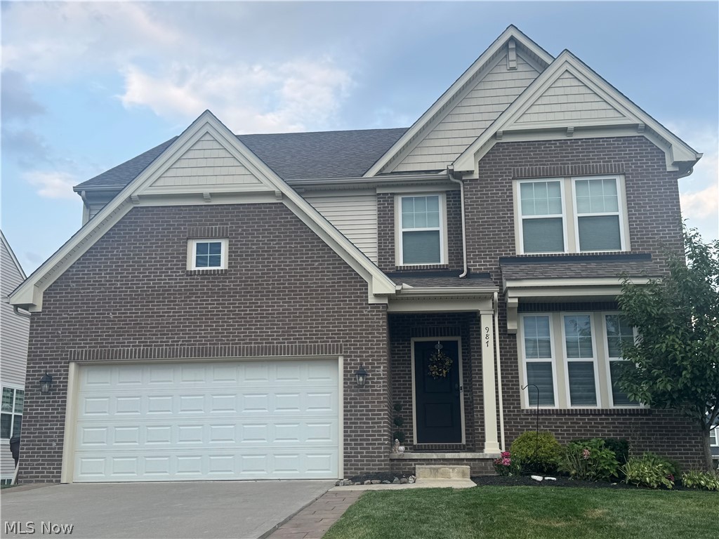 987 Hawkin Lane Aurora OH 44202