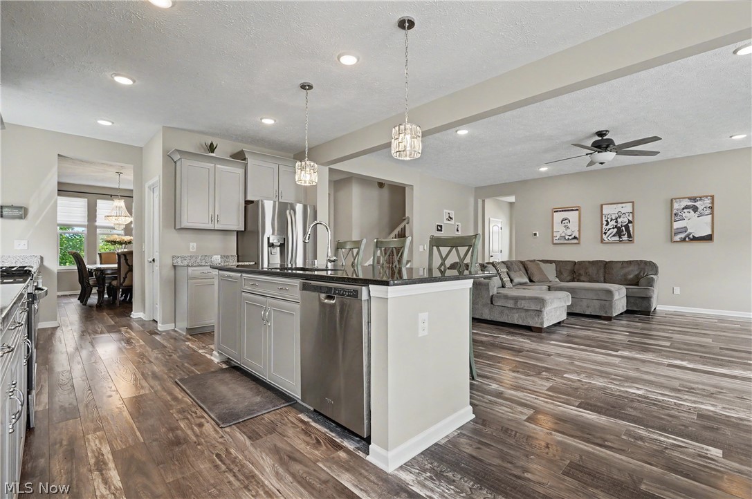987 Hawkin Lane Aurora OH 44202
