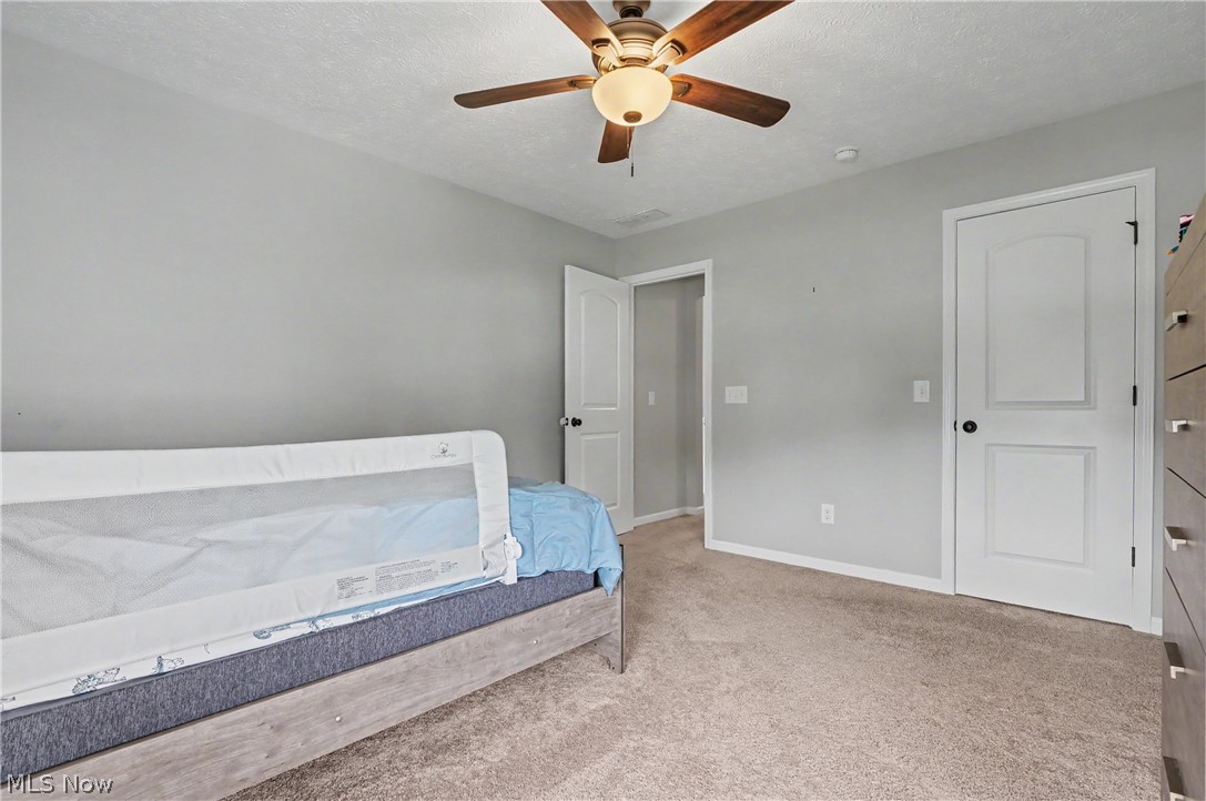 987 Hawkin Lane Aurora OH 44202