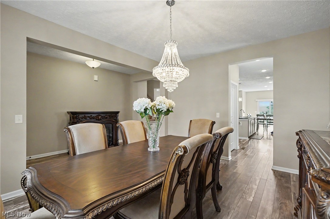 987 Hawkin Lane Aurora OH 44202
