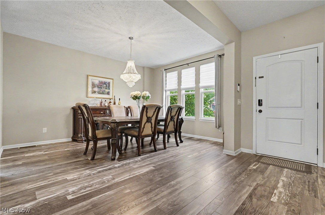 987 Hawkin Lane Aurora OH 44202