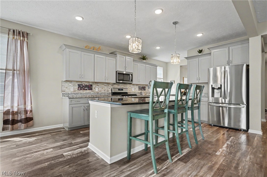 987 Hawkin Lane Aurora OH 44202