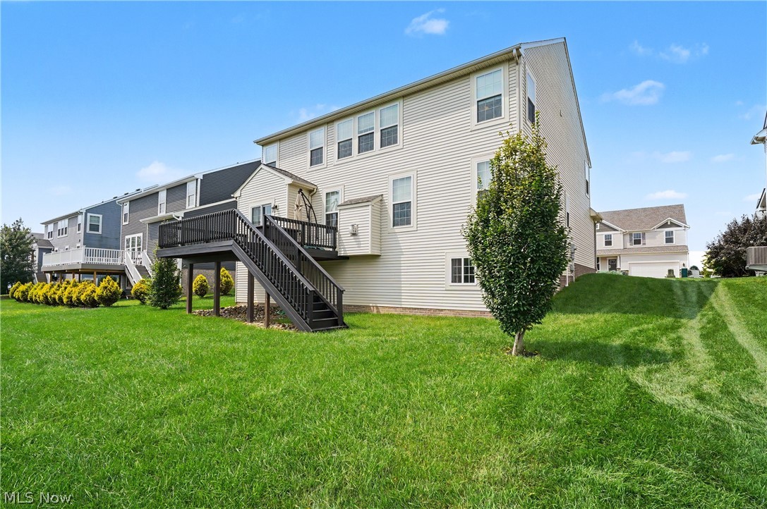 987 Hawkin Lane Aurora OH 44202