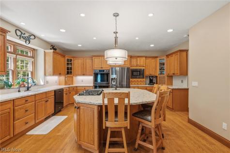 5052 Fox Haven Drive Medina OH 44256