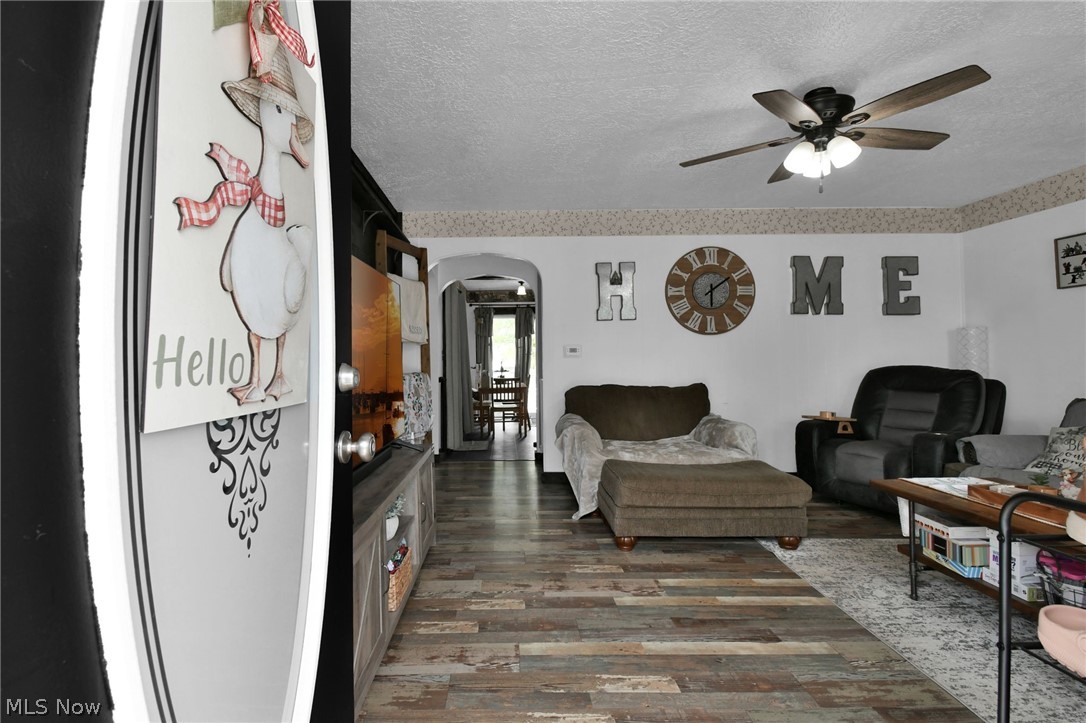 59 W Tucker Avenue Shelby OH 44875