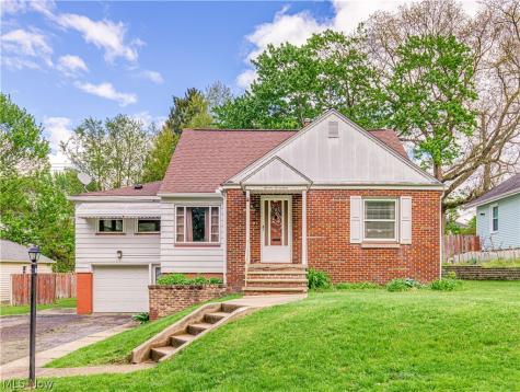 717 Columbia Avenue Akron OH 44310