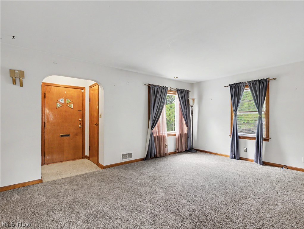 717 Columbia Avenue Akron OH 44310