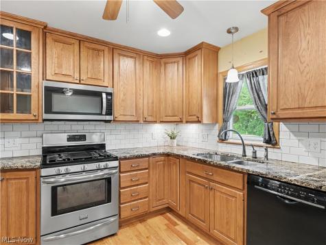 717 Columbia Avenue Akron OH 44310
