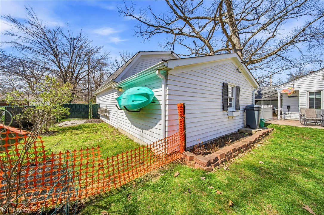 25301 Wolf Road Bay Village OH 44140