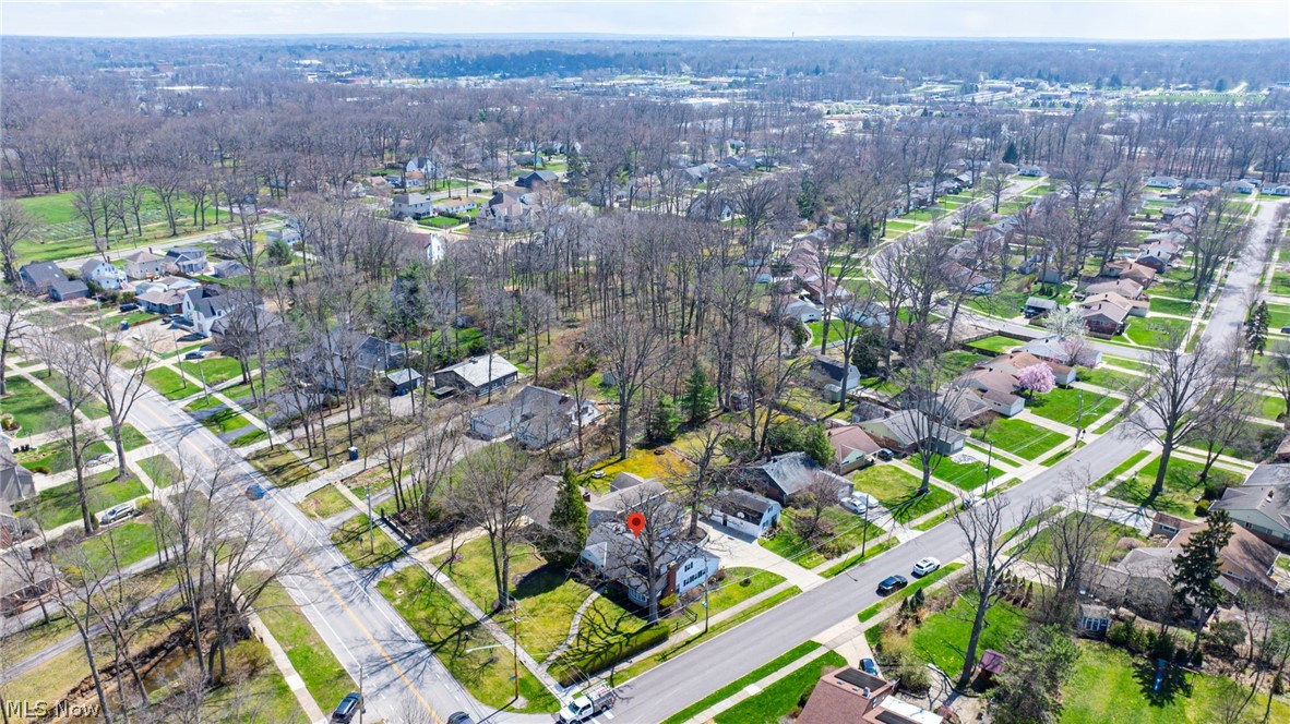 25301 Wolf Road Bay Village OH 44140