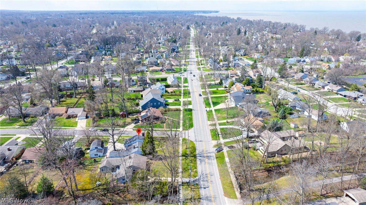 25301 Wolf Road Bay Village OH 44140