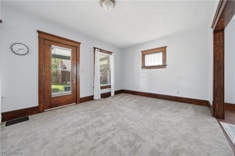 2613 Crown Place NW Canton OH 44708
