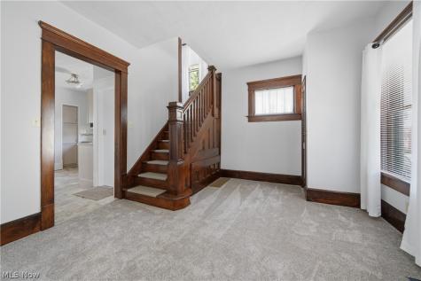 2613 Crown Place NW Canton OH 44708
