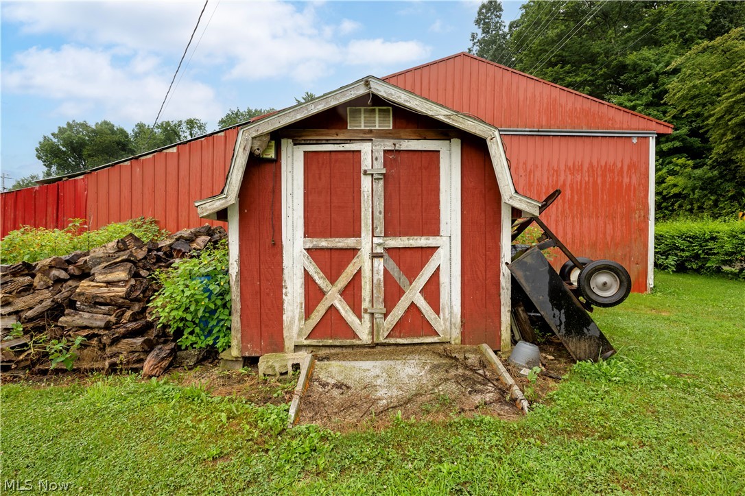 2579 County Road 1075 Perrysville OH 44864