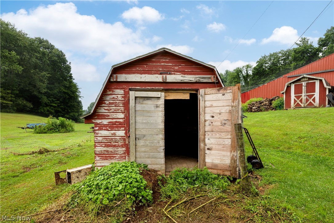 2579 County Road 1075 Perrysville OH 44864