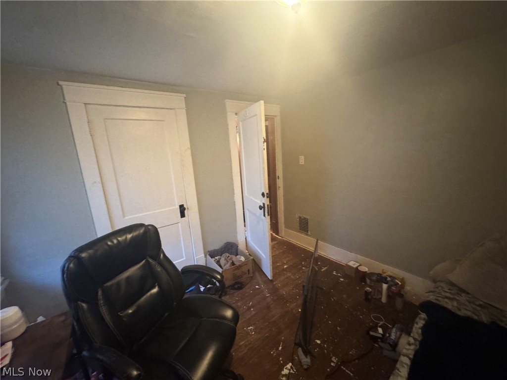 287 Lawrence Avenue NE Warren OH 44483