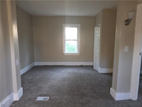 12423 Phillips Avenue Cleveland OH 44108