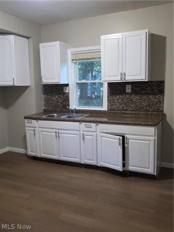 12423 Phillips Avenue Cleveland OH 44108