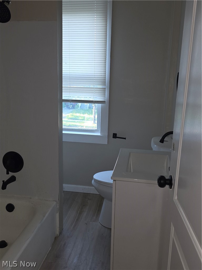 12423 Phillips Avenue Cleveland OH 44108