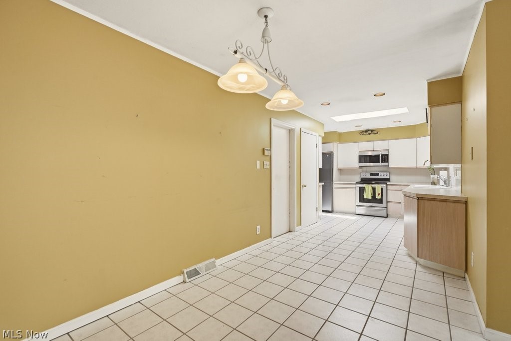 189 Pembroke Road Akron OH 44333