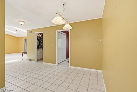189 Pembroke Road Akron OH 44333