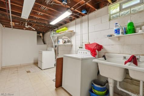 189 Pembroke Road Akron OH 44333