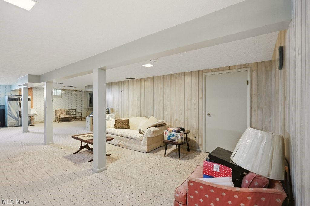 189 Pembroke Road Akron OH 44333