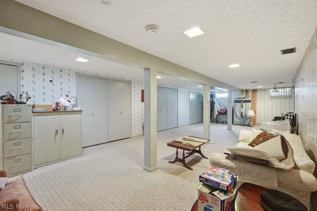 189 Pembroke Road Akron OH 44333