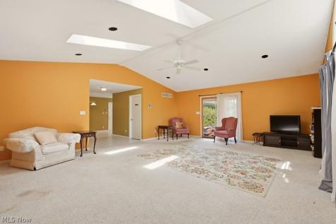 189 Pembroke Road Akron OH 44333