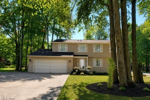 8900 Briarbrook Drive NE Warren OH 44484